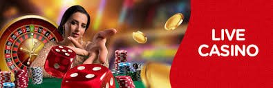 Tampilan meja permainan Ceme Online di platform axiebet dengan kartu-kartu yang terbuka di atas meja hijau